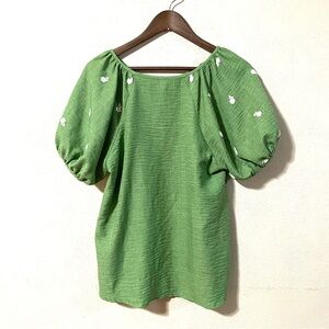 Spin USA Elegant Embroidered Green Puff Sleeve Blouse Size Large